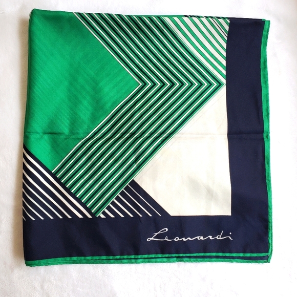Leonardi Accessories - Leonardi Square Scarf